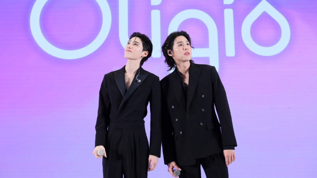 ส่องความน่ารัก บิวกิ้น-พีพี โชว์หวานในมินิคอนเสิร์ต