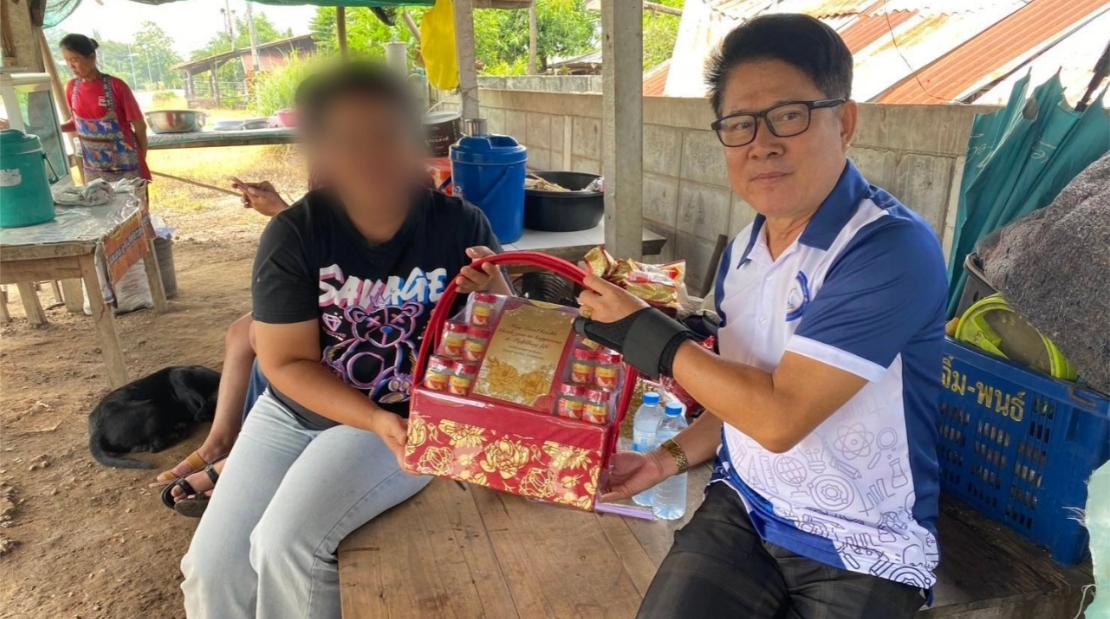 "ชาดา" ส่งตัวแทนเยี่ยม "ครูสาว" หลังถูกนักเรียนชาย ม.5 ทำร้ายร่างกาย