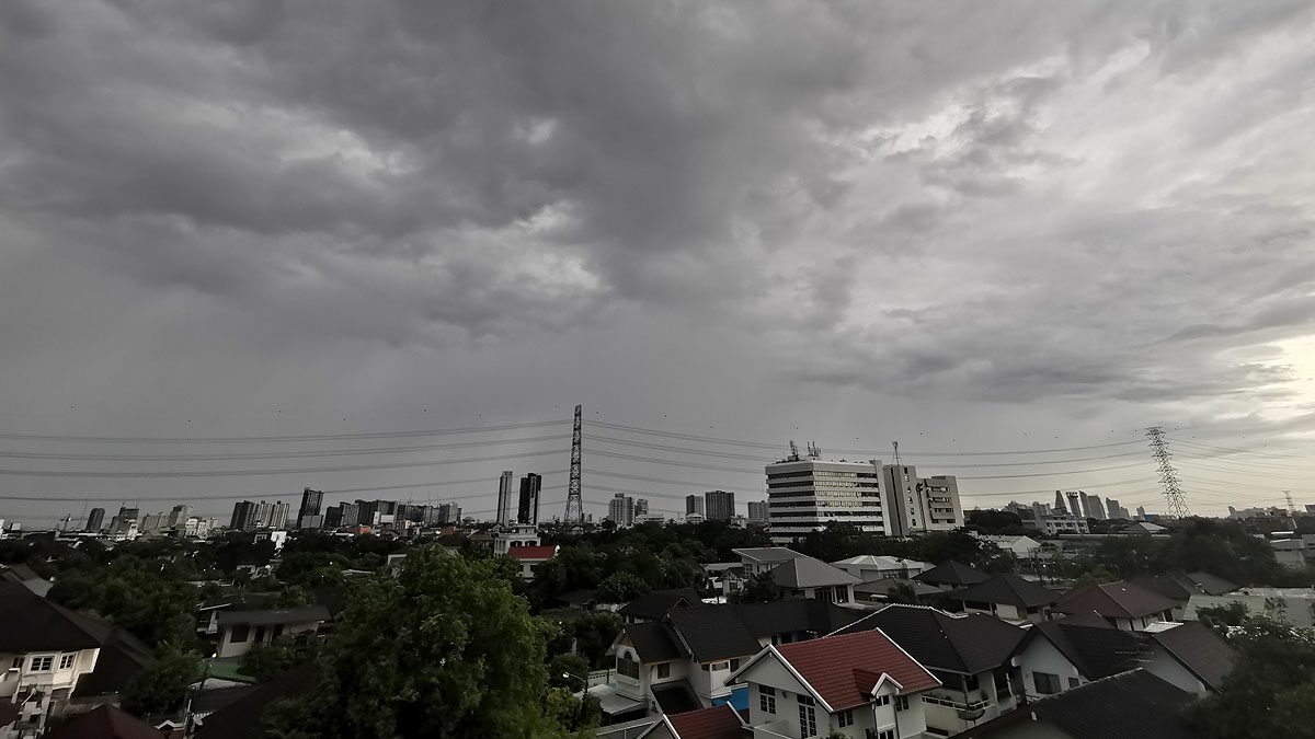 สภาพอากาศวันนี้ กรมอุตุฯ เตือน50จว. มรสุมถล่ม เสี่ยงท่วมฉับพลัน-น้ำป่า ข่าวด่วน