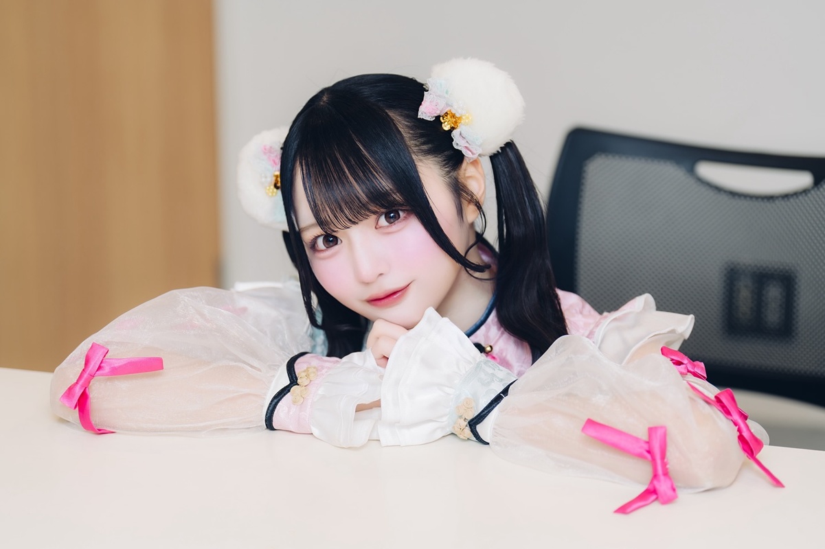 ไอดอลสาวใส วัย 19 โดนปลดจากวงฟ้าผ่า ดราม่ารูปจูบกับชายหนุ่ม หลุดว่อนโซเชียล