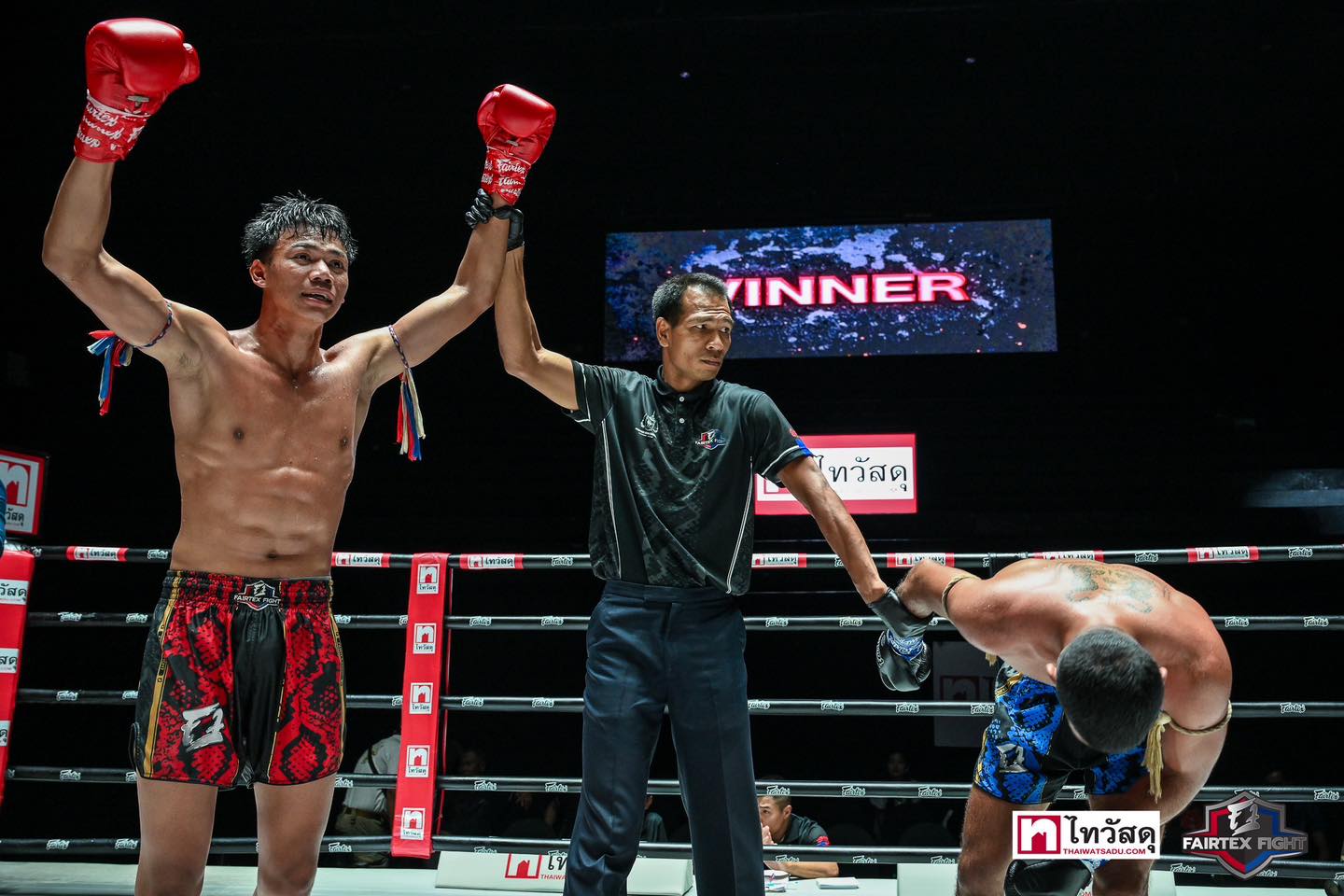 "Fairtex Fight" ยื่นหนังสือถึงลุมพินี ไขข้อข้องใจการตัดสินคู่ "ธนูเพชร-อาร์มาน"!