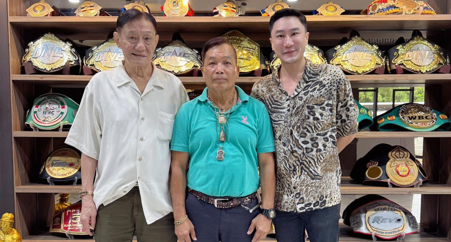 "เสี่ยโบ๊ท" ดึงเทรนเนอร์มือฉมัง "ใหญ่ เมืองสุพรรณ" เข้าร่วมค่ายเพชรยินดี!