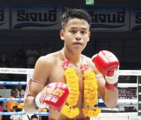 "ธงสยาม" ปรับสไตล์ลุยแลก "มรดกเพชร"