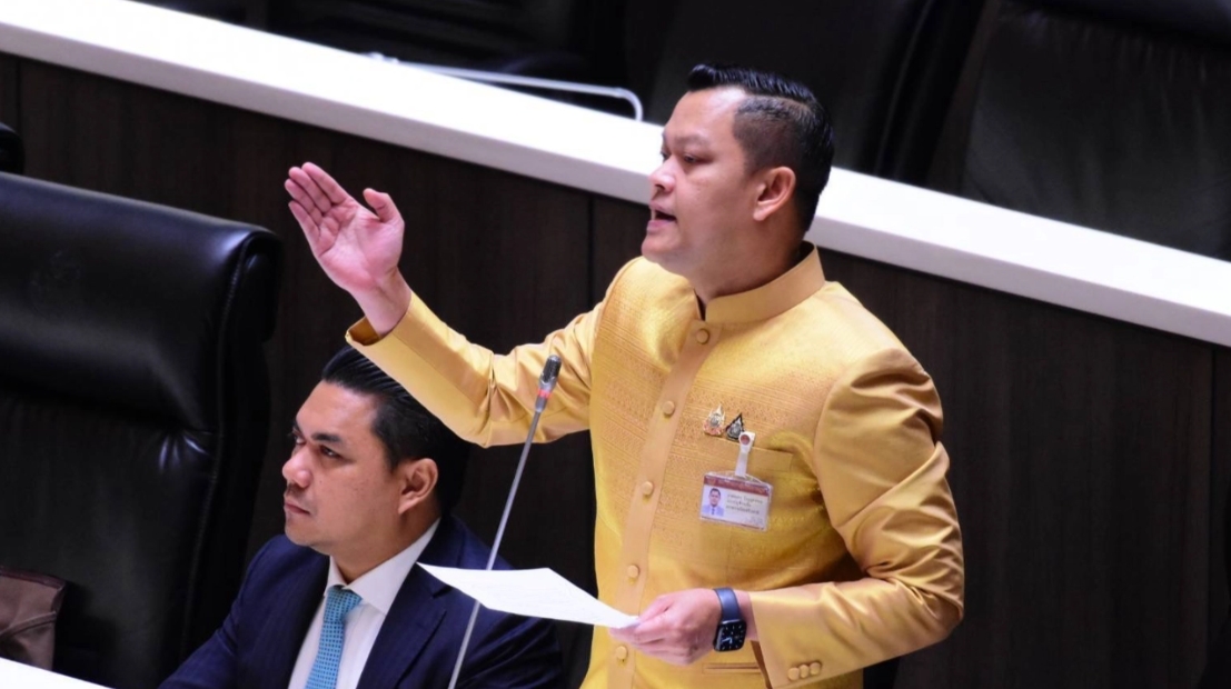 “ธนกร” ซัด พรรคประชาชน เล่นใหญ่เกินไป แถลงกดดันนายกฯ ให้ยุบสภา!