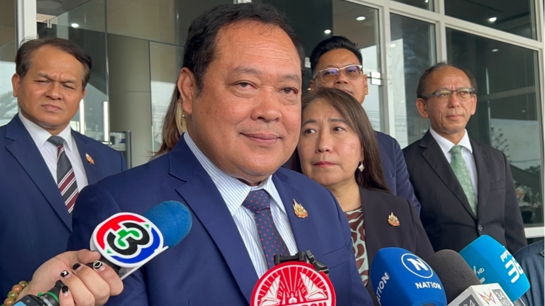 “ทวี” ขอเคารพศาล วอนอย่าเอากระบวนการยุติธรรมโยงศึกแดง-น้ำเงิน