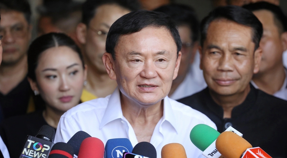 “ทักษิณ” ฉะ คนมีบ้านในป่า พรรคร่วมรัฐบาลงดวิจารณ์ “เศรษฐา”
