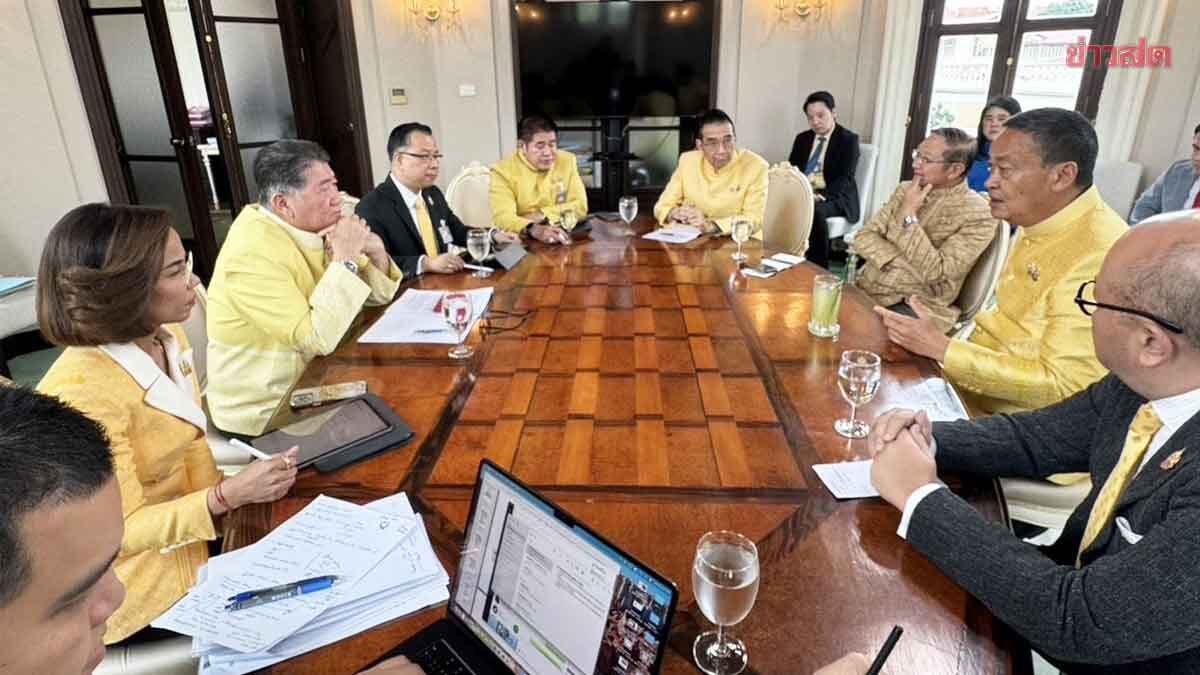 นายกฯ ให้การบ้าน รมต. ทำงานจับคู่ภาคธุรกิจ