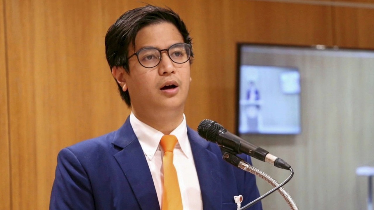"พรรคประชาชน" พักจริยธรรมผวาล้มรื้อรัฐธรรมนูญ