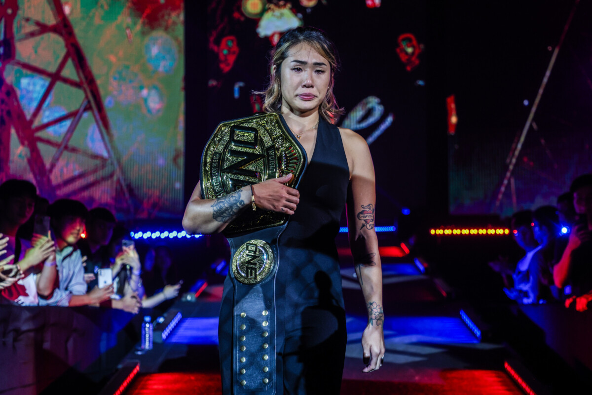 “แองเจลา ลี” แขวนนวม เปิด “Fightstory” องค์กรด้านสุขภาพจิต ได้แรงบันดาลใจจากชีวิตน้องสาว “วิกตอเรีย”