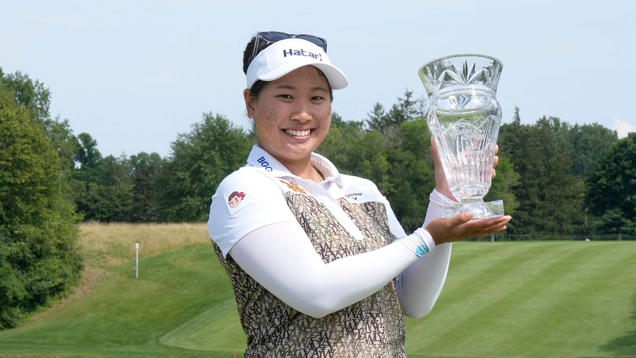 "โปรพราว" บี้หลุมสุดท้าย คว้าแชมป์กอล์ฟ LPGA คนที่ 2 ของไทยปีนี้