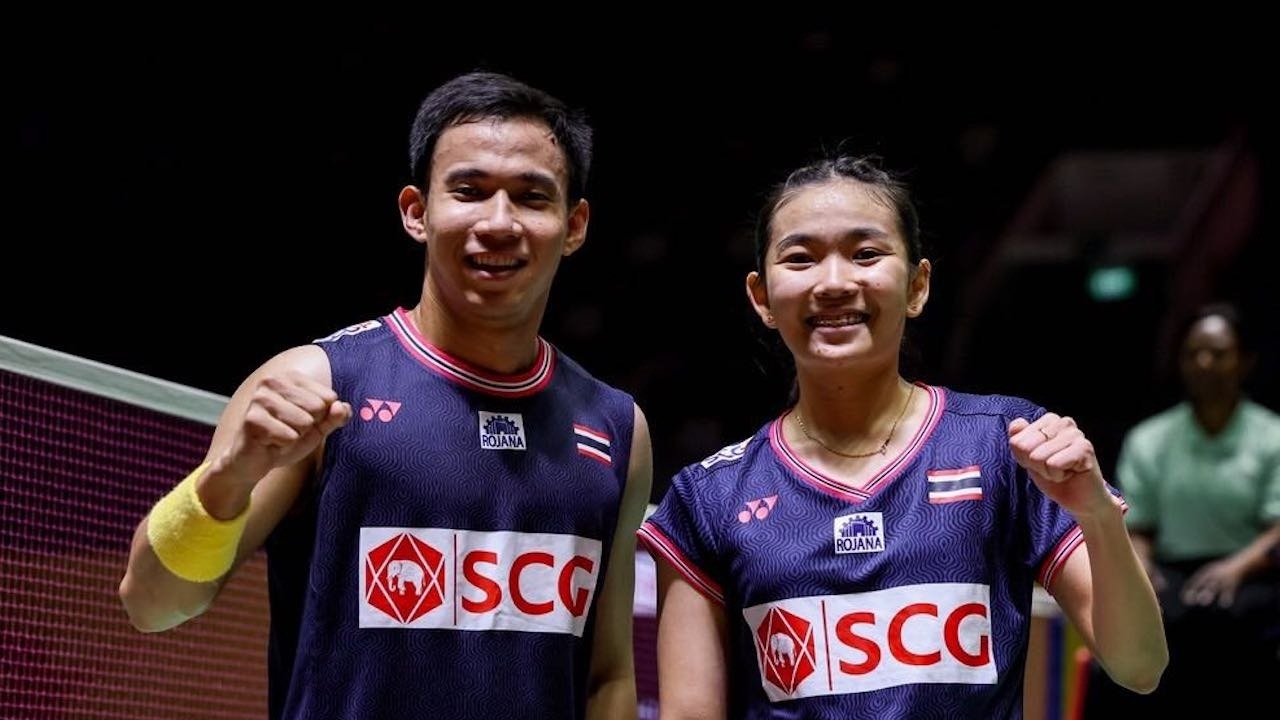 แรงต่อเนื่อง "บาส-เฟม" สยบคู่ญี่ปุ่น 2-0 ทะลุรอบก่อนรองฯ